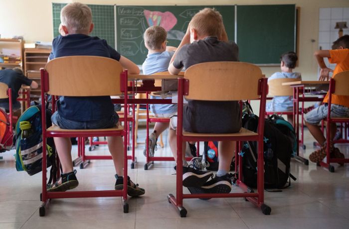 Lehrermangel und Bildungskrise: Warum Baden-Württemberg über Schulschließungen nachdenken muss