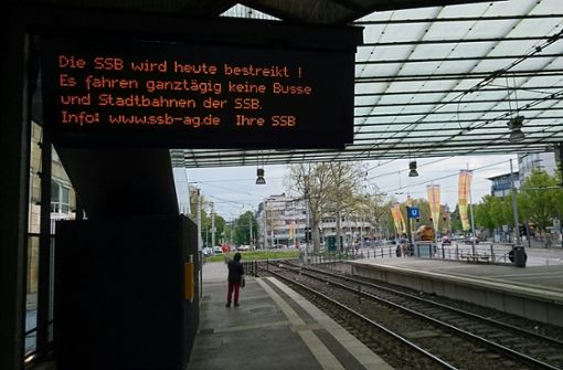Am Donnerstag fahren im Stadtgebiet Stuttgart keine Busse und Bahnen der SSB. (Archivfoto) Foto: Andreas Rosar