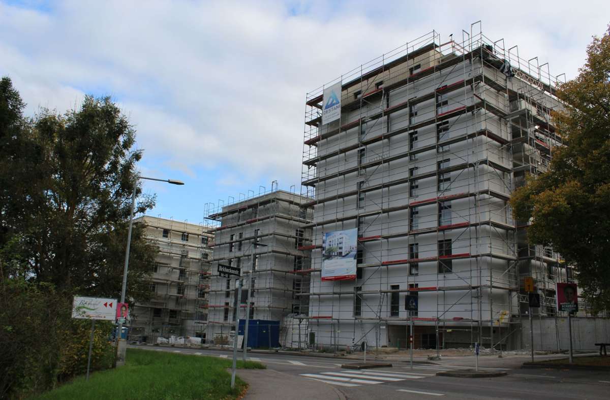 Das Pallotti Quartier wurde 2022 fertig gestellt und bietet neuen Wohnraum im Stadtteil Birkach-Nord. Zwar gibt es hier keinen Geburtenüberschuss, dafür aber viele Neubürger.