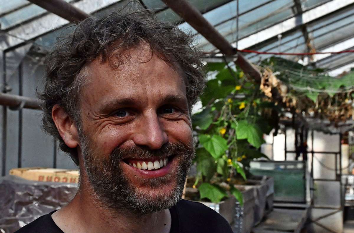 Der Biologe, Gärtner und Klimaexperte Martin Abelmann hat die Tour geleitet.