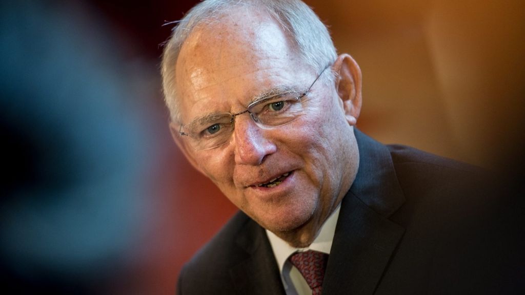 Finanzminister im Interview: Schäuble befürchtet keine Spaltung von CDU und CSU