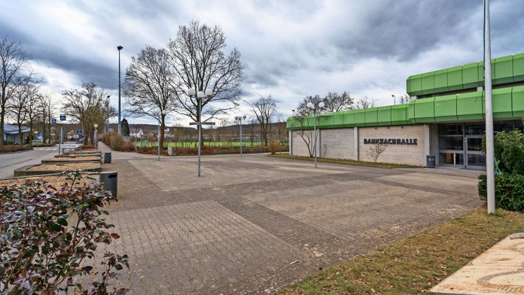  Der Bereich vor der Rankbachhalle wird neu gestaltet und nach der Partnerstadt benannt. 
