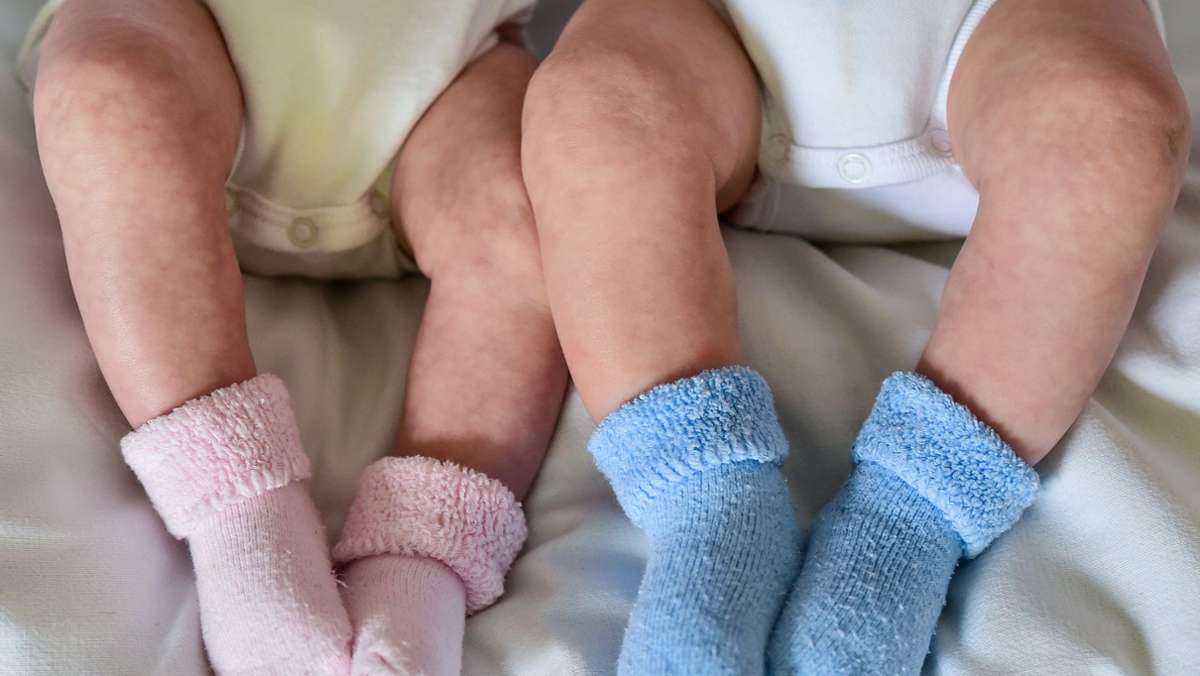 Regeln zum Vaterschaftsurlaub nicht umgesetzt: EU-Kommission geht gegen Deutschland vor