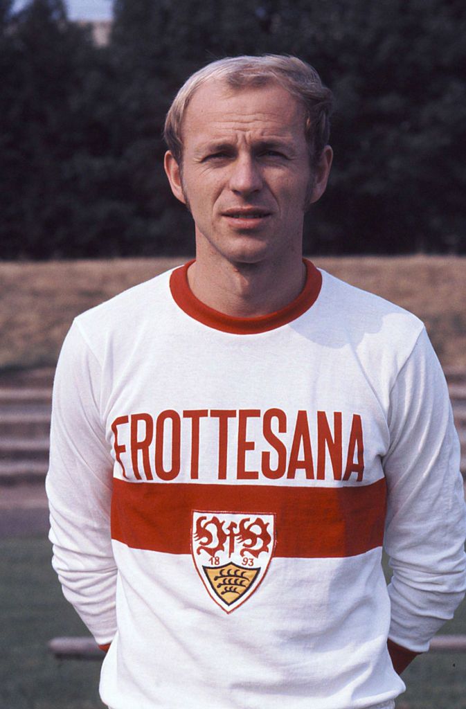 Mittelfeld: Erwin Hadewicz bekam 1962 Minuten Spielzeit in 28 Spielen, er erzielte dabei fünf Tore.