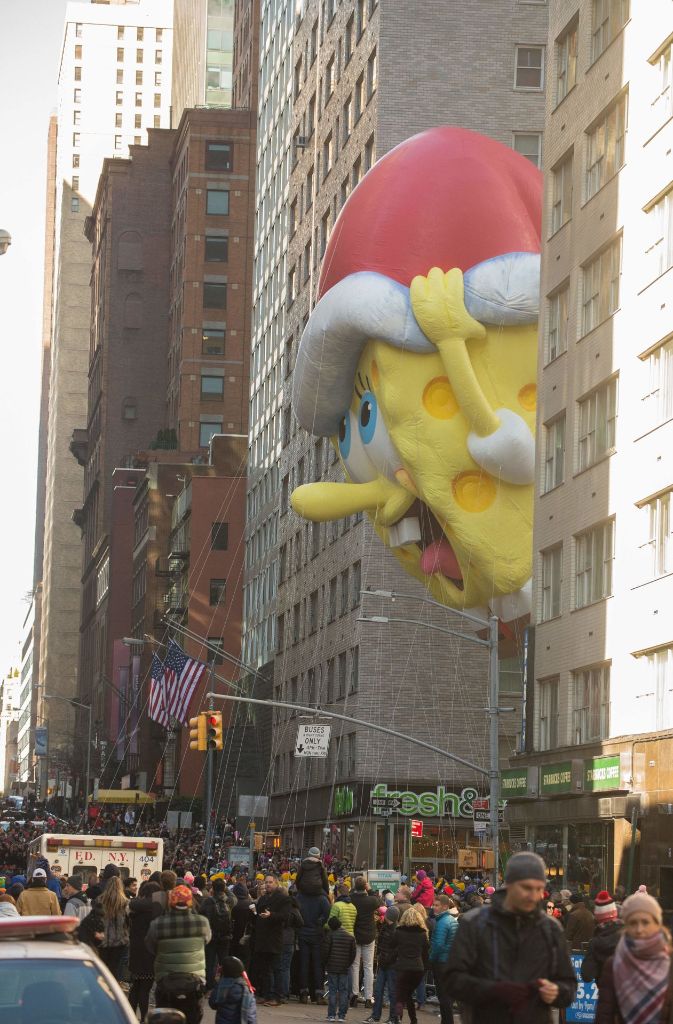Sehr beliebt sind auch Zeichendrickfiguren. Hier hat Sponge Bob eine Weihnachtsmütze auf.