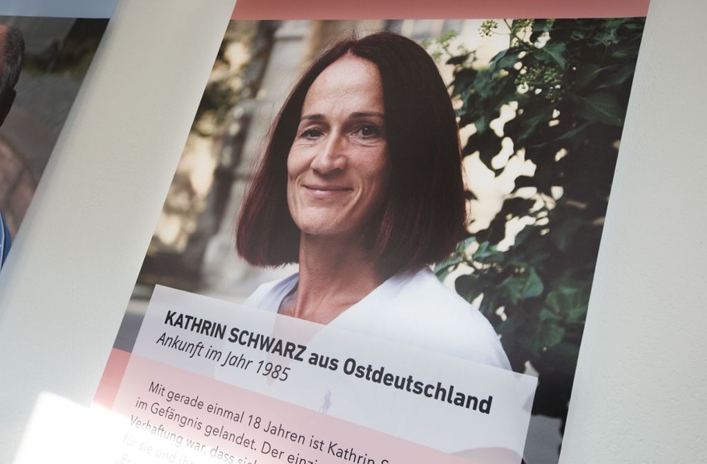 Auch Kathrin Schwarz hat ihre Auswanderungsgeschichte aus der DDR für die Ausstellung aufschreiben lassen.