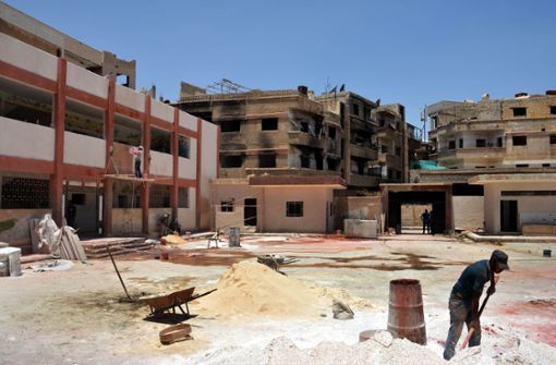 Assad wird wohl weiter gewaltsam über Syrien herrschen – wo der Wiederaufbau teils bereits begonnen hat. Foto: dpa