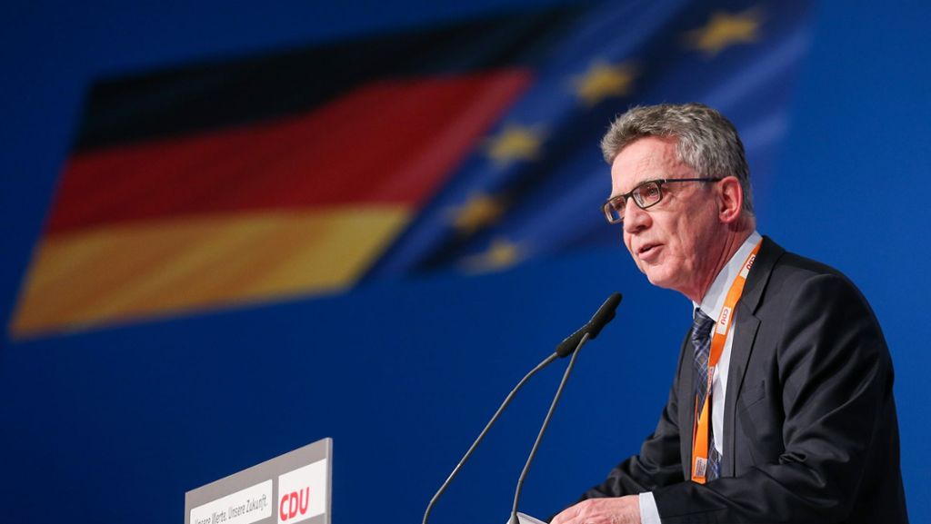  Auf dem CDU-Parteitag werden Ämter neu vergeben. Innenminister Thomas de Maizière ist unter anderem neu ins CDU-Präsidium gewählt worden. 