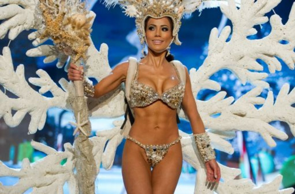 Jennifer Andrade (Miss Honduras)