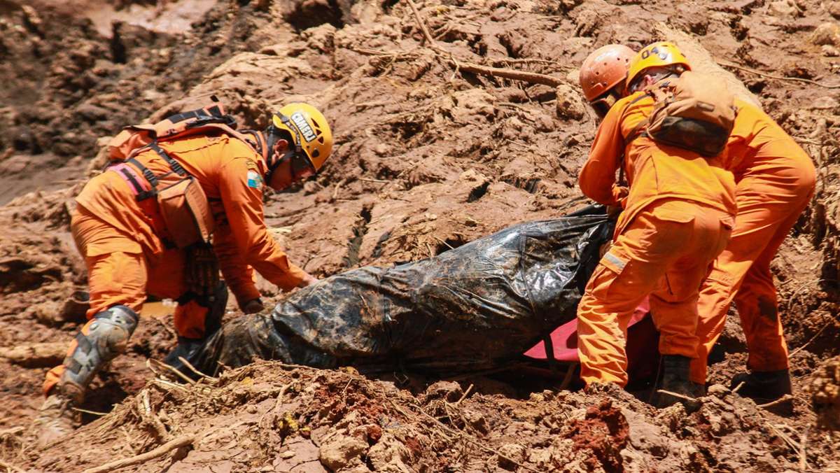 Dammbruch von Brumadinho: Opfer fordern Entschädigung vom TÜV Süd