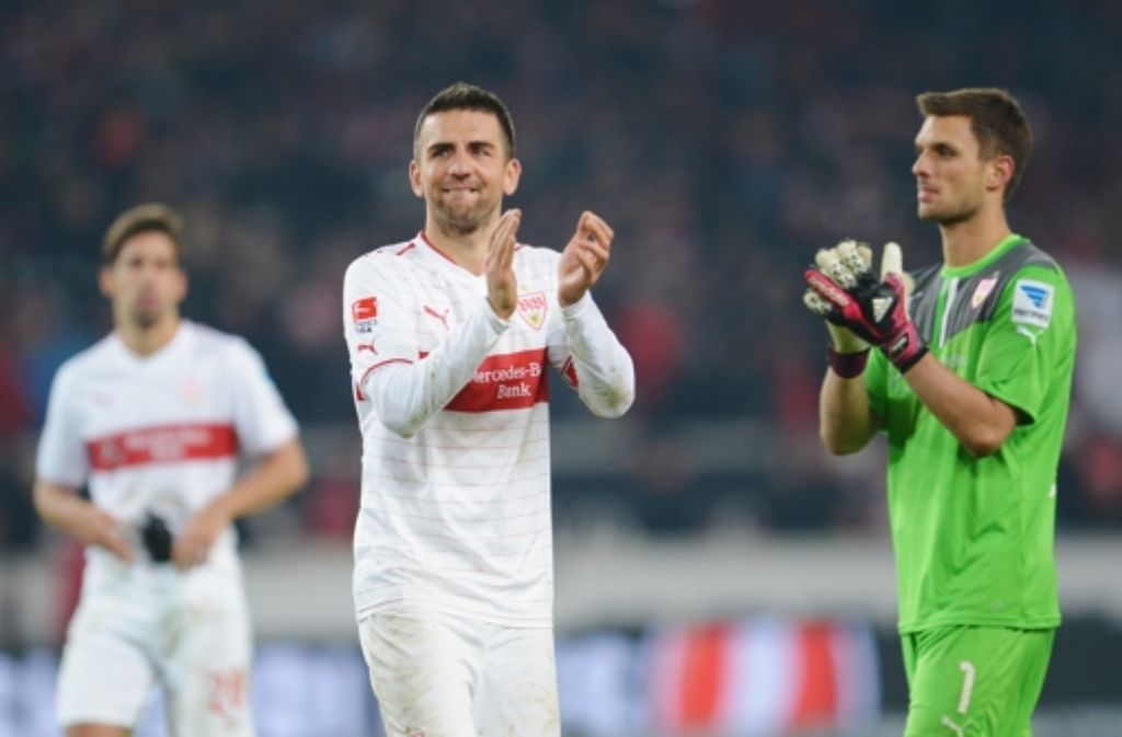 Nach der Niederlage geht der Dank von Sven Ulreich und Vedad Ibisevic an die Fans des VfB. Was der Stürmer zum Spiel gesagt hat, lesen sie in der Bildergalerie.