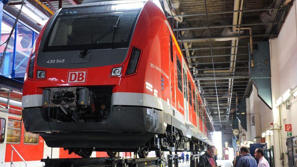 S-Bahn Stuttgart : S-Bahn-Züge der Baureihe ET 423: Aus alt mach neu