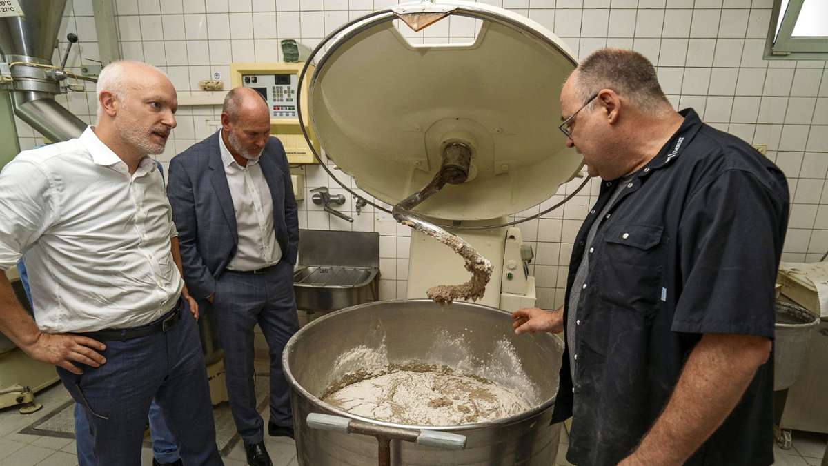 Besuch in Leonberger Backstube: Die Fritteuse frisst zu viel Strom