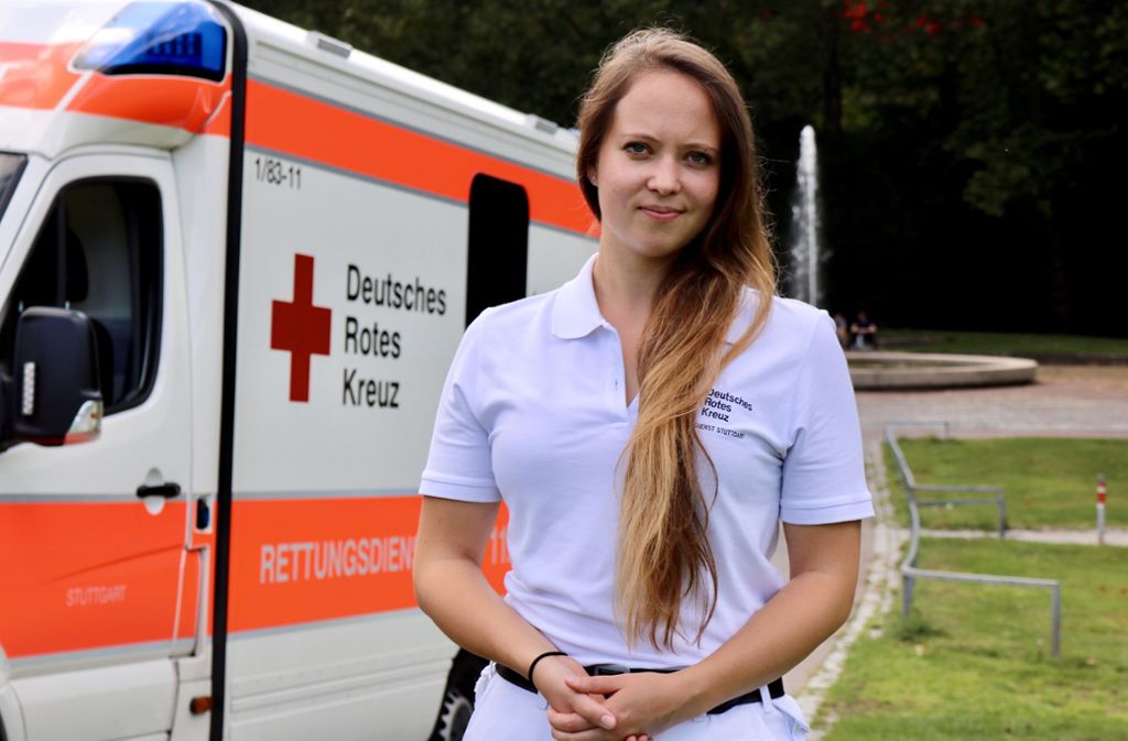 Die 24 Jahre alte Wiebke Turner arbeitet beim Deutschen Roten Kreuz in Stuttgart. Foto: Jonas Schöll