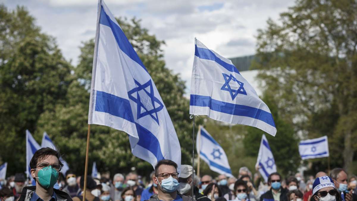 Demo gegen Antisemitismus in Stuttgart: 1500 Menschen gehen für Israel auf die Straße
