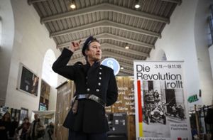 „Die Revolution rollt“ durch Stuttgart