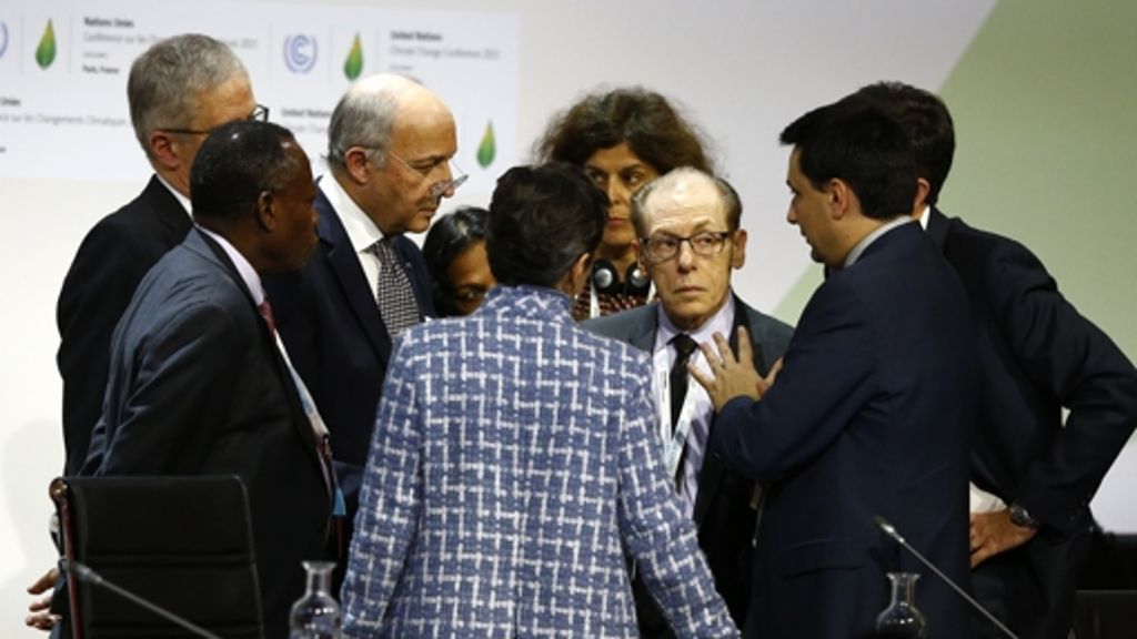 Klimakonferenz in Paris: UN-Konferenz beschließt Weltklimavertrag