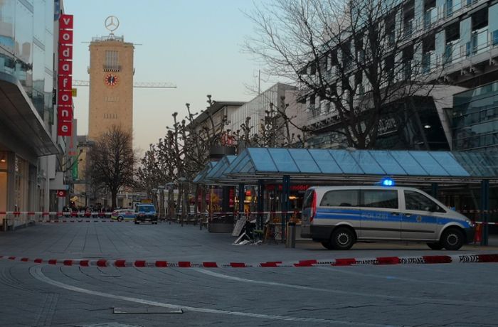 Verdächtiger Gegenstand – Polizei sperrt Königstraße