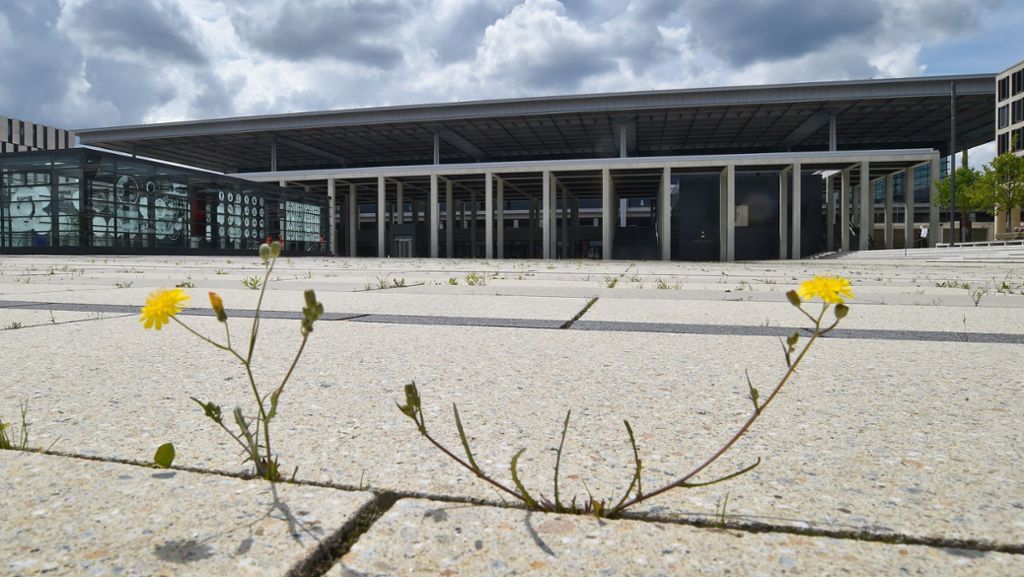 Hauptstadtflughafen BER: Erste Tüv-Testläufe haben begonnen