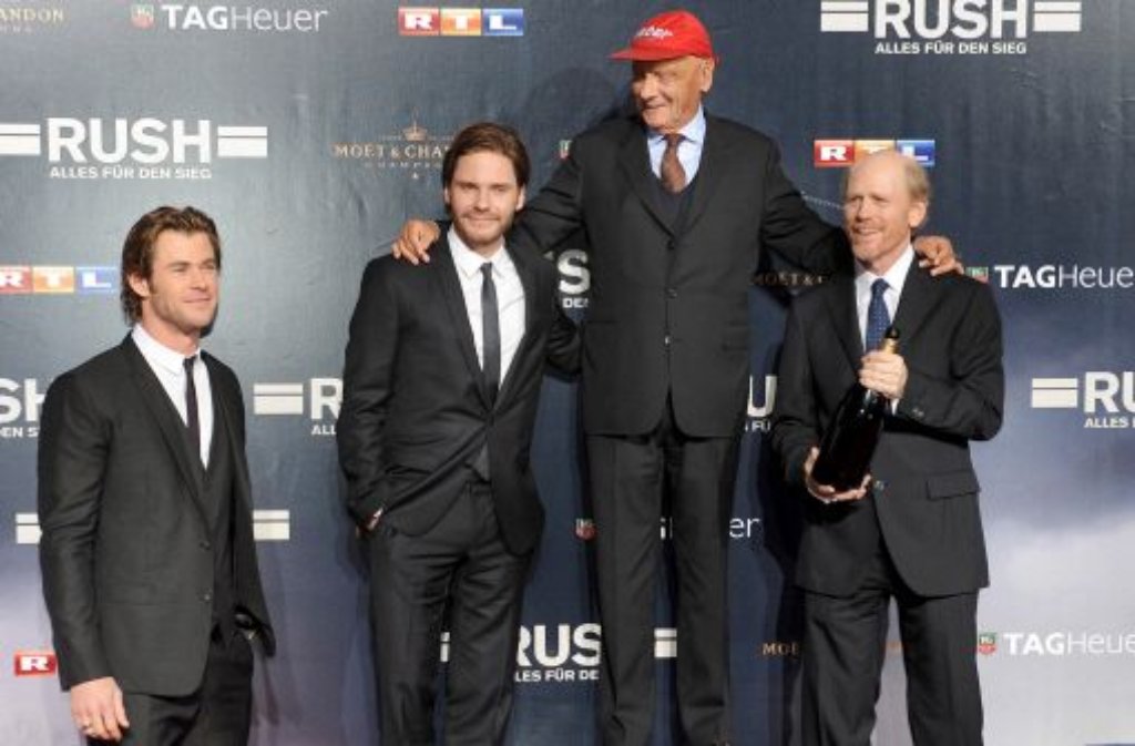 Von links: Chris Hemsworth, Daniel Brühl, Niki Lauda und Regisseur Ron Howard.