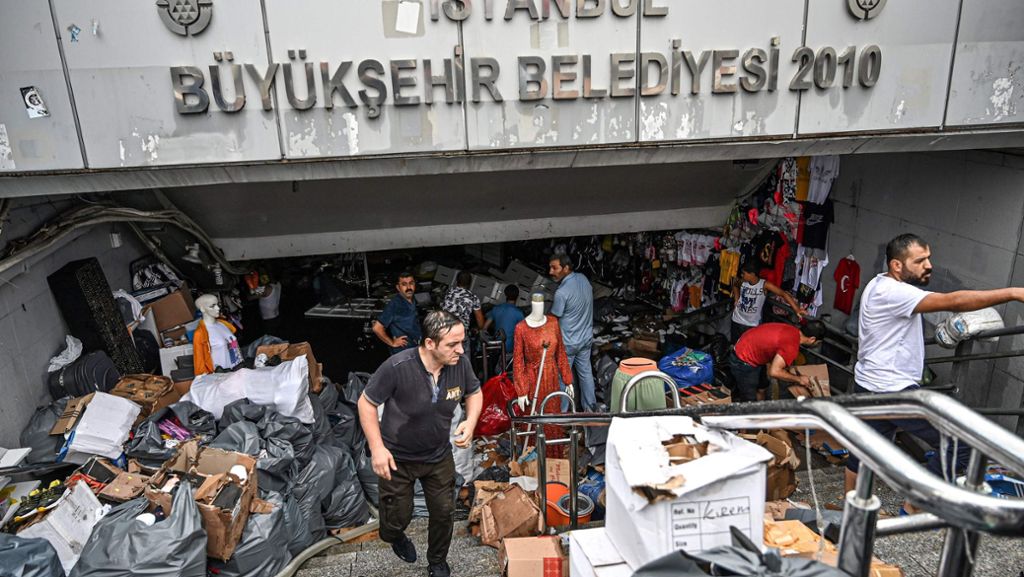 Starkregen in Istanbul: Schwere Schäden nach Unwetter in türkischer Metropole