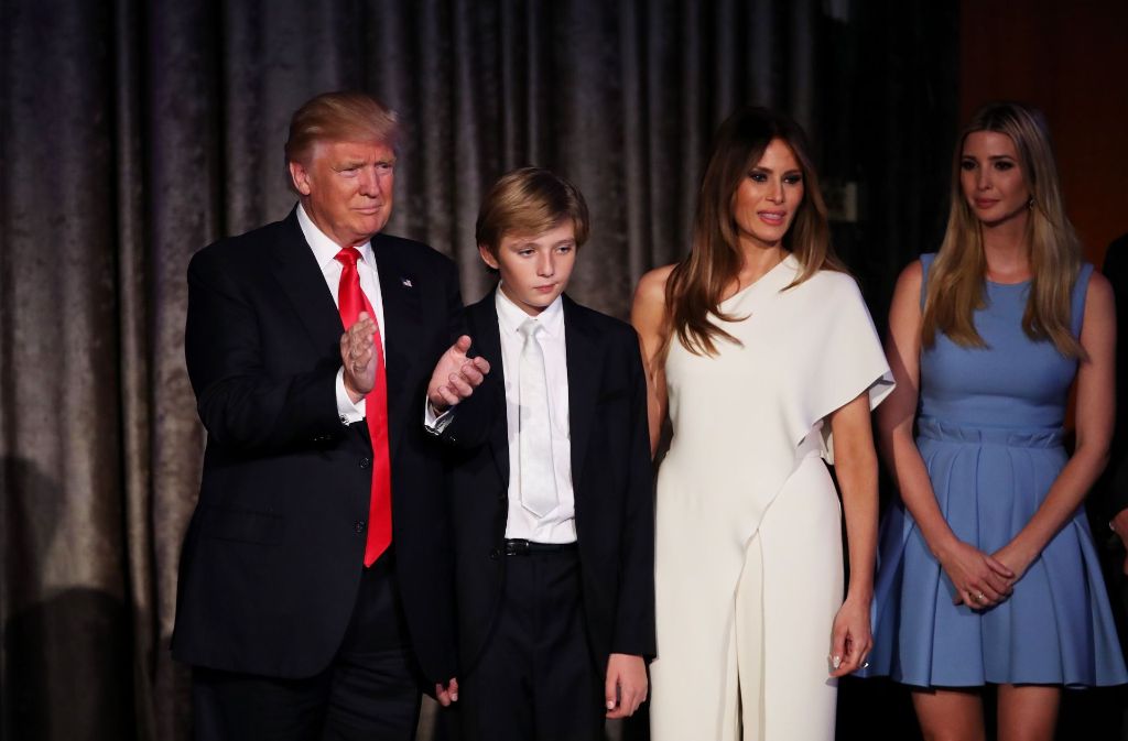Immer an Trumps Seite: Nesthäkchen Barron, Ehefrau Melania und Tochter Ivanka (von links).