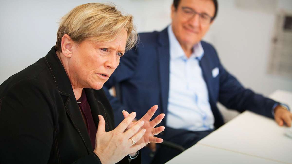  Susanne Eisenmann und Wolfgang Reinhart, beide CDU, plädieren für ein großes Konjunkturpaket des Landes. Es soll vor allem kleineren und mittleren Unternehmen helfen, gestärkt aus der Corona-Krise heraus zu kommen. 