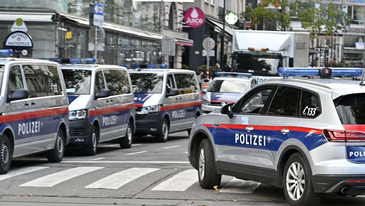 Islamistisches Attentat in Wien: Hintergründe des Terrorakts beschäftigen die Behörden
