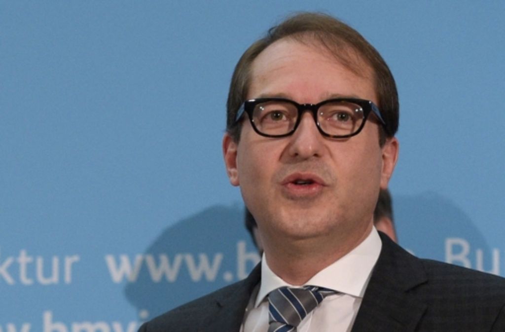 Bundesverkehrsminister Alexander Dobrindt ist  für die CDU im Kreis Göppingen zur Belastung geworden. Foto: dpa