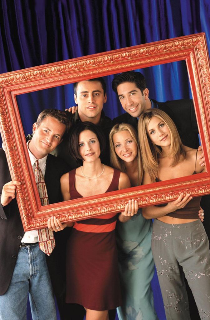 Den Durchbruch brachte Jennifer Aniston 1994 die Rolle der leicht neurotischen, schrillen Rachel Green in der Kult-Sitcom „Friends“ (auf dem Foto rechts vorne). Ihre Kolleginnen und Kollegen Courteney Cox, Lisa Kudrow, Matt LeBlanc, Matthew Perry und David Schwimmer wurden ebenfalls zu Stars.