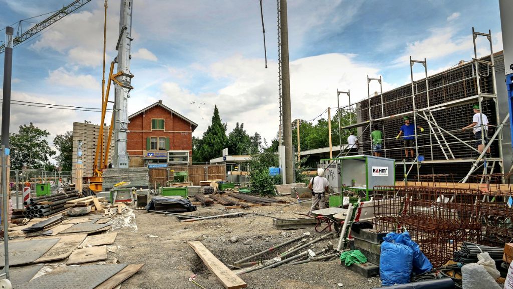 Dauerbaustelle in Freiberg am Neckar: Bahnhof soll nächstes Frühjahr endlich fertig sein
