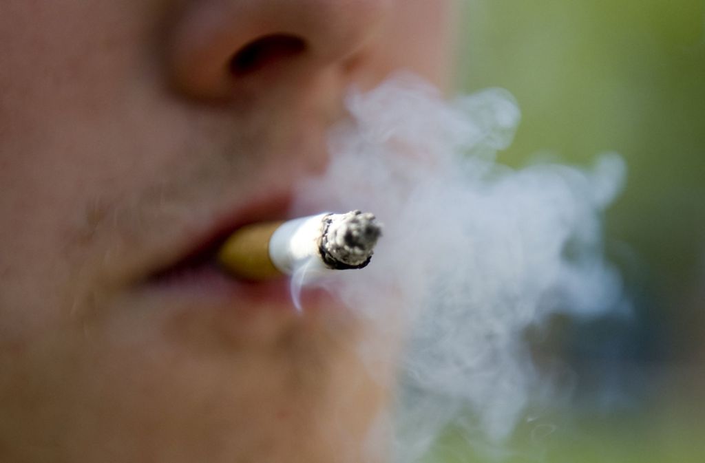 40 Prozent der Russen rauchen nach Angaben des Gesundheitsministeriums. (Symbolbild) Foto: dpa-Zentralbild