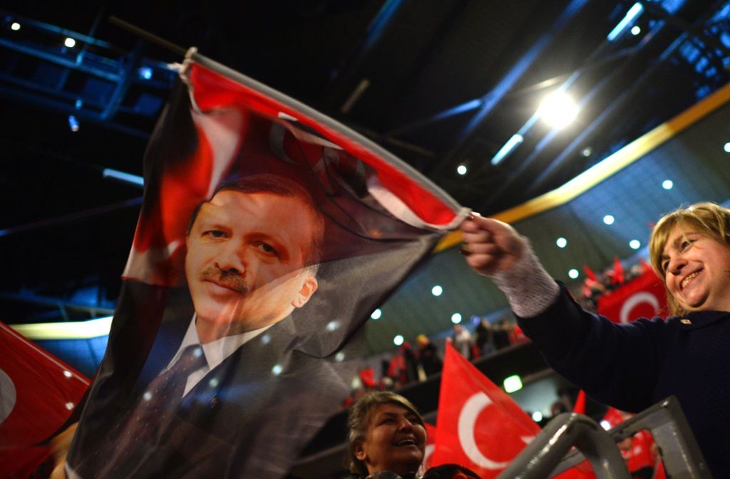 Der türkische Ministerpräsident Yildirim wird vor etwa 10.000 Anhängern in Oberhausen sprechen.