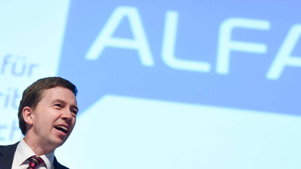  Wegen eines verlorenen Rechtsstreits vor dem Oberlandesgericht München darf die neue Partei des AfD-Gründers Bernd Lucke nicht weiter Alfa heißen. 