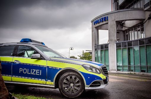 Der französische Reisebus fiel einer Polizeistreife gegen 8.45 Uhr zwischen Wendlingen und Kirchheim auf. Foto: Phillip Weingand / Symbolbild