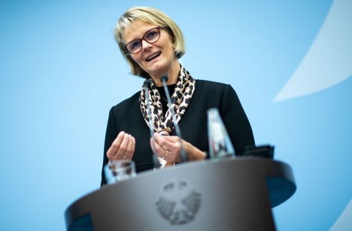 Der Bericht des Bundesrechnungshofes stellt ihrem Haus kein gutes Zeugnis aus. Bundesforschungsministerin Anja Karliczek (CDU). Foto: dpa/Bernd von Jutrczenka