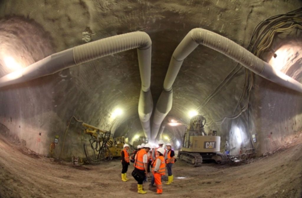 Der Vorwurf, ein S-21-Tunnel werde ohne Erlaubnis gegraben, ist  zurückgenommen worden. Die Angaben der Bahn vom Anwalt der Grundstückseigentümer anerkannt. Foto: Jan Reich