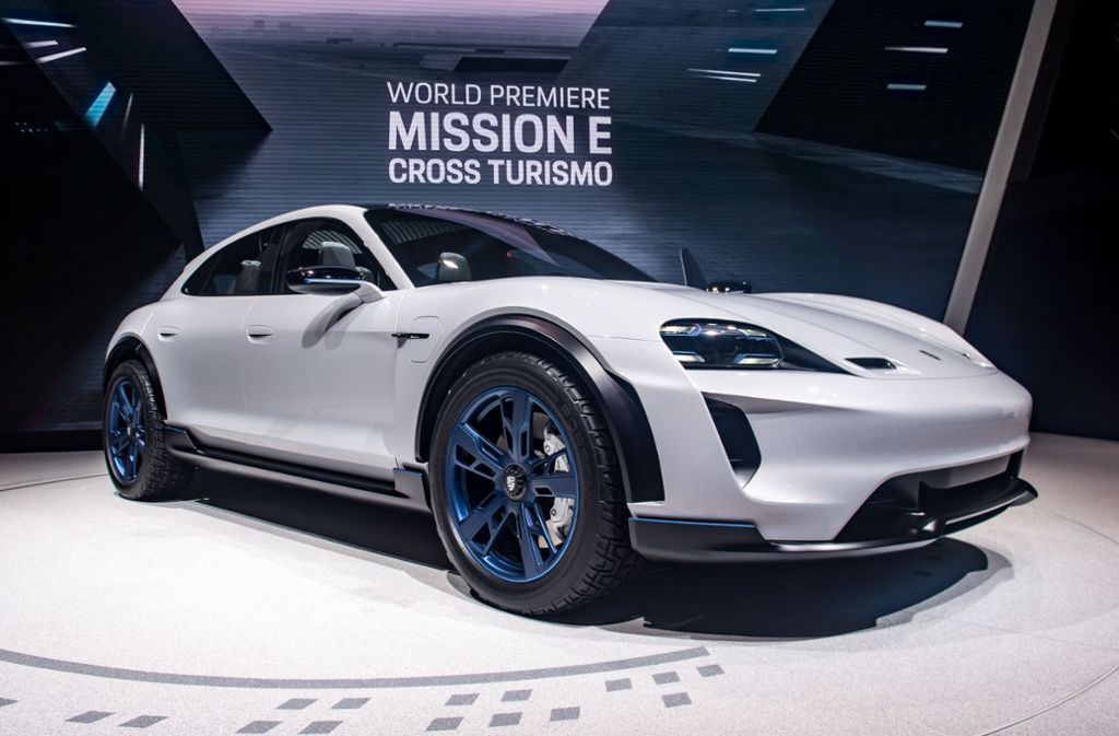 Das Elektroauto Mission E Cross Turismo von Porsche ist eine Kreuzung aus Sport- und Geländewagen.