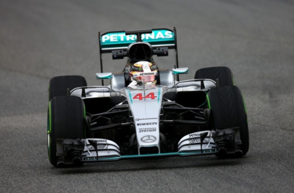 Formel-1-Weltmeister Hamilton eröffnete die Testfahrten in Barcelona.