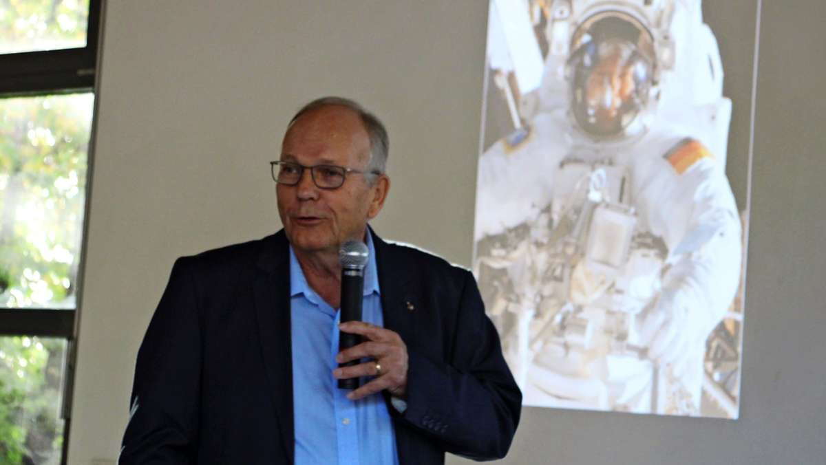 Hans Schlegel besucht Weil der Stadt: Ein Astronaut in der Kepler-Stadt