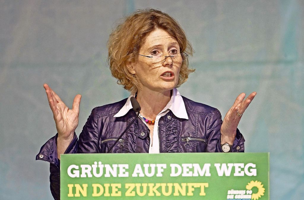 Ihre eigene Zukunft liegt in Karlsruhe: Ex-Ministerin Eveline Lemke Foto: dpa