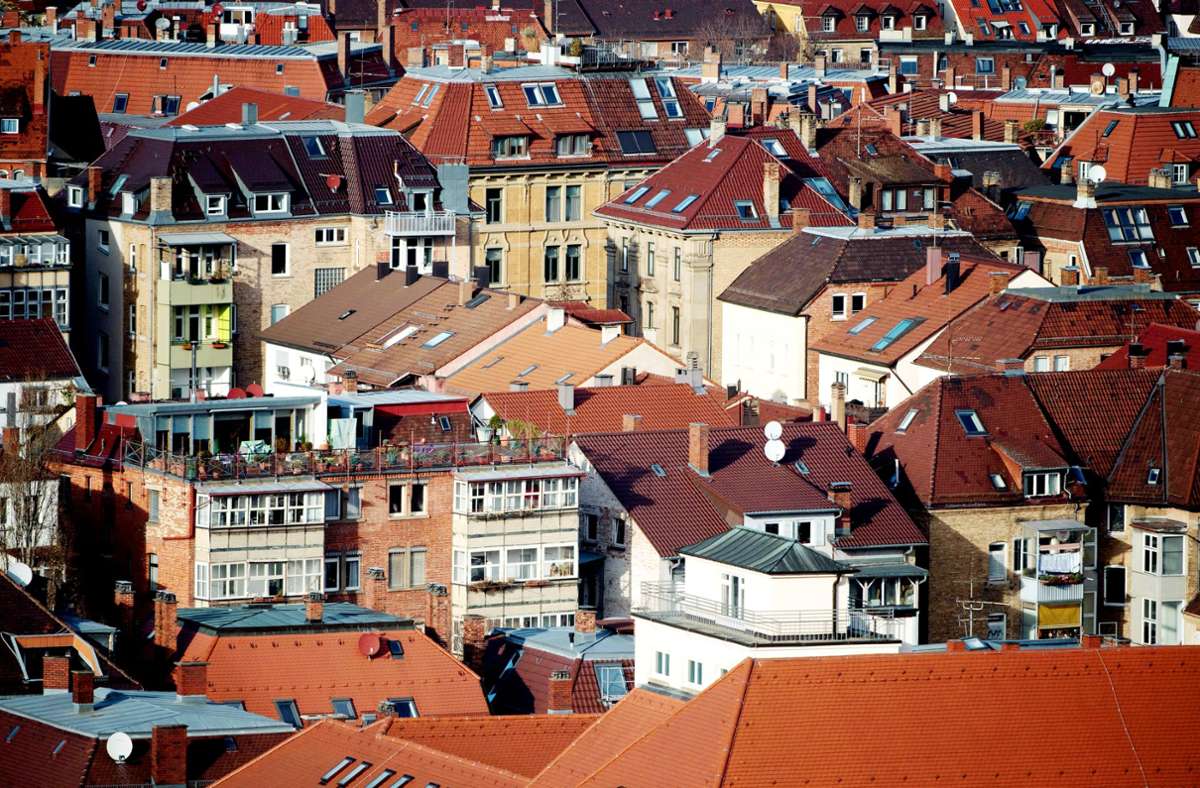 In Stuttgart sind Bauplätze rar. Um vielen Menschen Platz zu bieten, sind baulich verdichtete Flächen von größter Bedeutung.