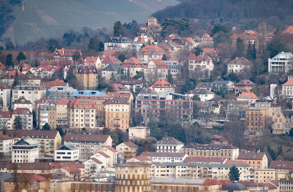 Laut einer neuen Auswertung kostet das Wohnen nirgendwo in Deutschland mehr als in Stuttgart. Foto: Fabian Sommer/dpa