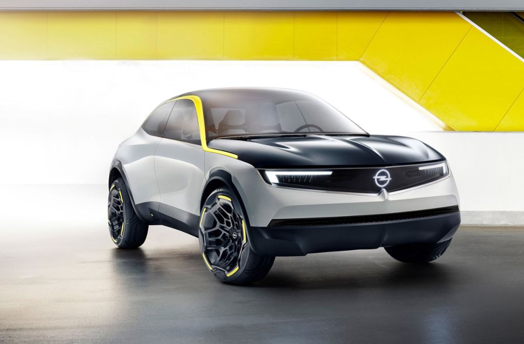 Stromer mit Blitz: Die Designstudie GT X Experimental zeigt, wie ein Nachfolger vom Opel Mokka aussehen könnte.