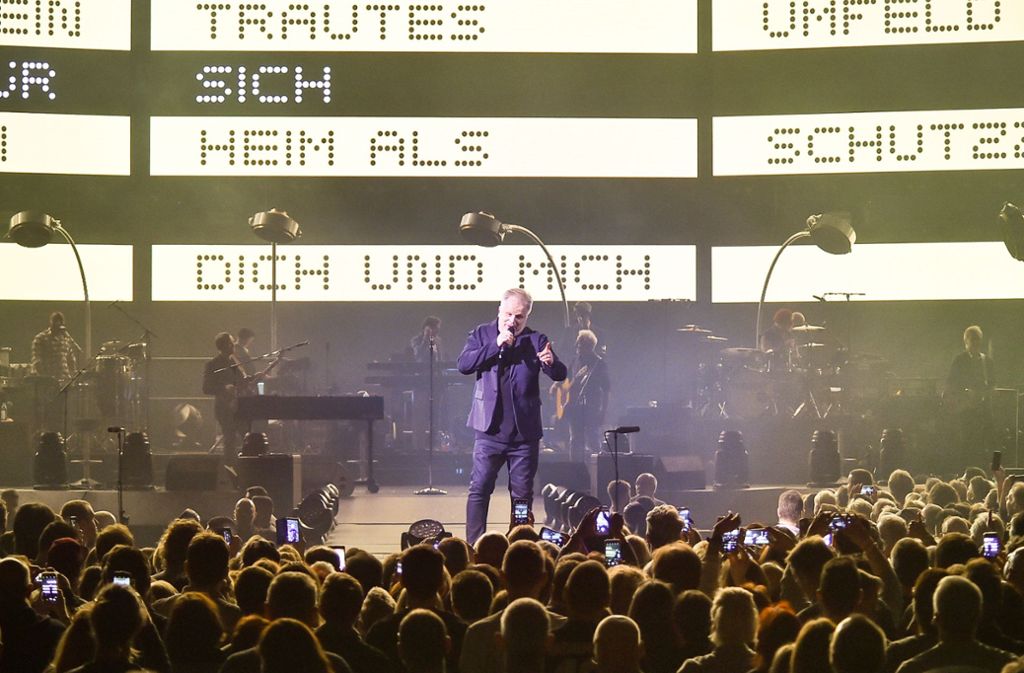 Herbert Grönemeyer bei seinem Auftritt in der Schleyerhalle