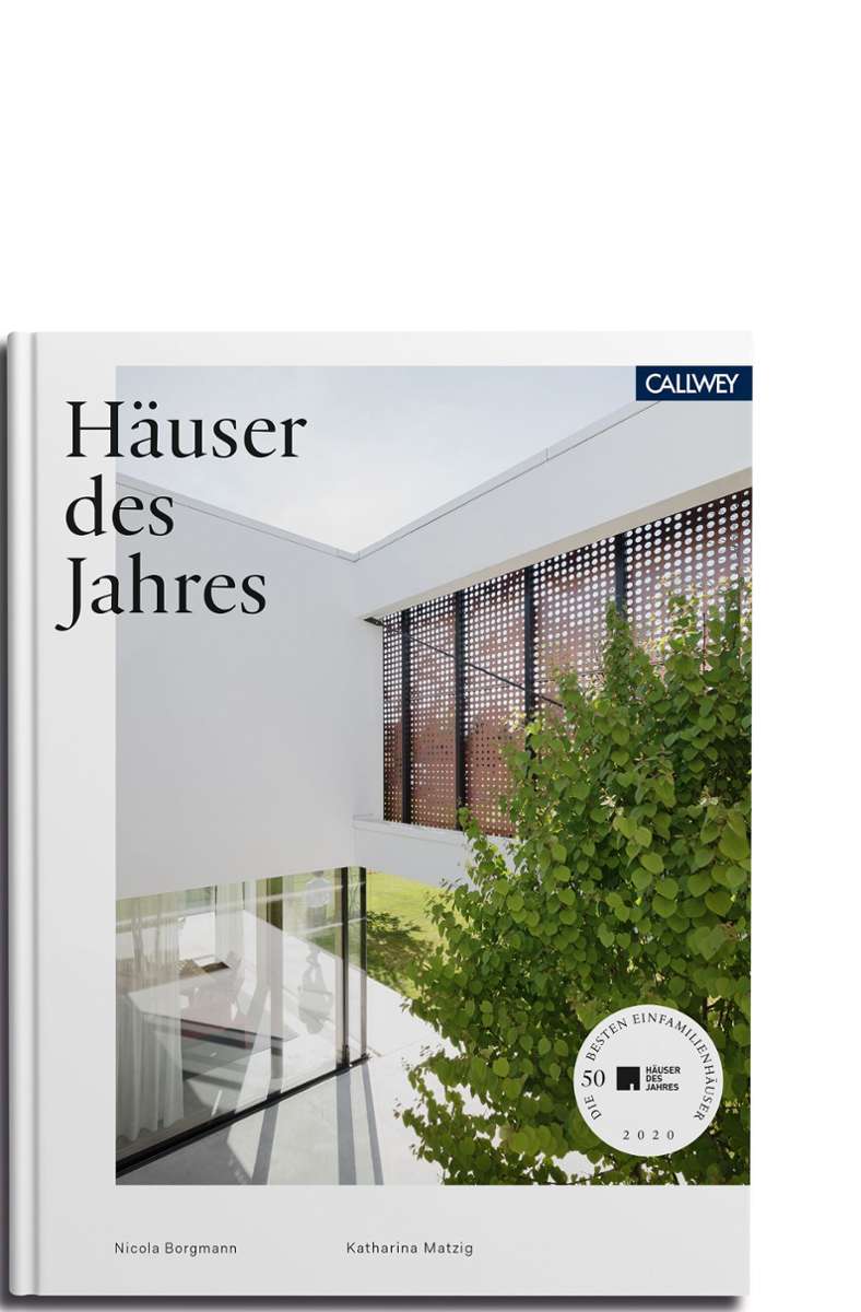 Die Fotos zu den Häusern des Jahres sind dem Bildband zum Architektur-Wettbewerb entnommen: „Häuser des Jahres 2020 – die 50 besten Einfamilienhäuser“ von Nicola Borgmann und Katharina Matzig, erschienen im Münchner Callwey-Verlag.