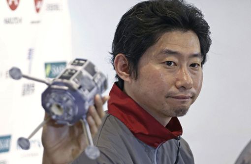 Takeshi Hakamada, Gründer und CEO von ispace, musste verkünden, dass die Kommunikation zum Mondlander abgebrochen ist. Foto: dpa