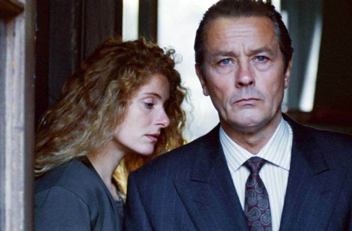 Alain Delon in einer Szene des Films „Nouvelle vague“ (1990) mit Domiziana Giordano