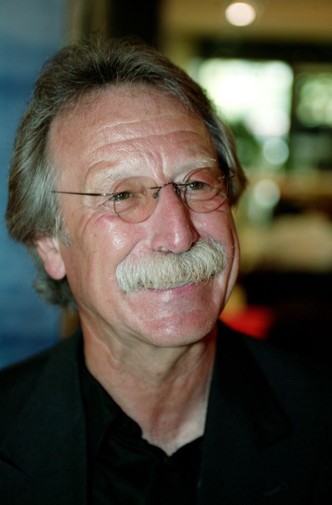 Drei Jahre lang war Manfred Haas der Präsident des VfB Stuttgart. Seine Amtszeit begann im Jahr 2000.