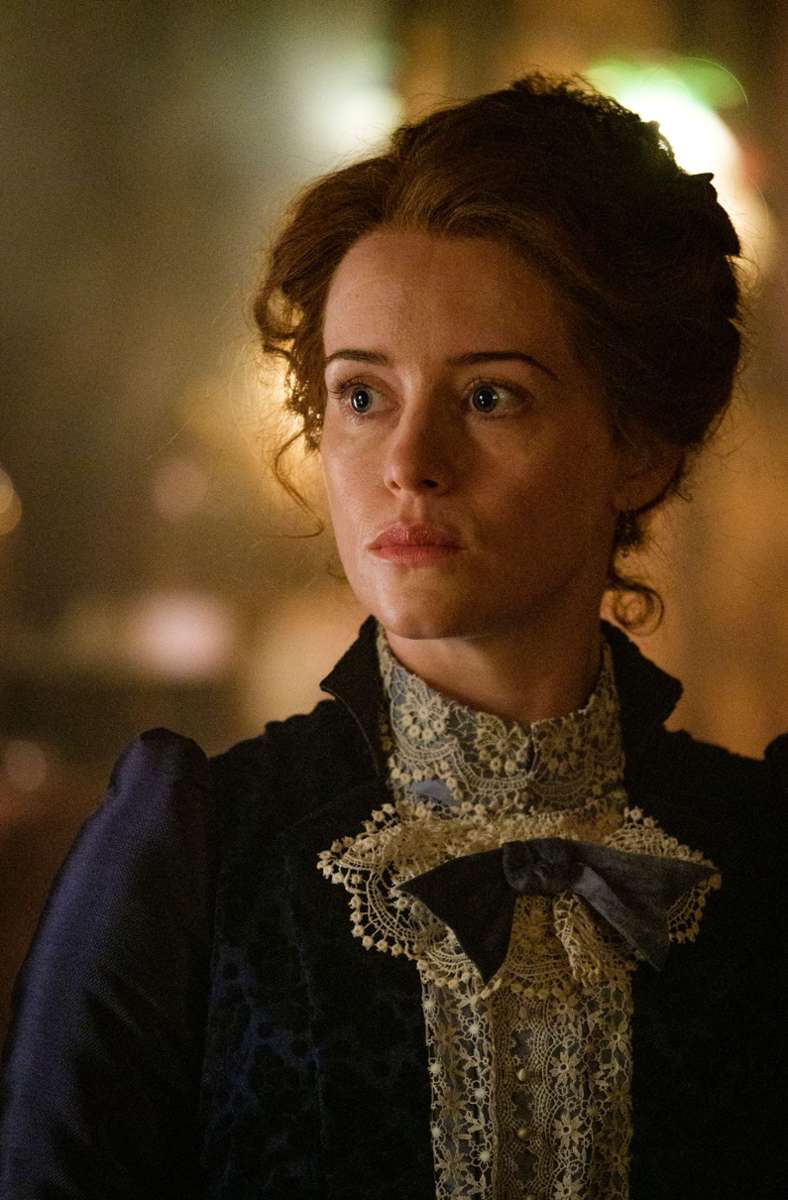 Emily (Claire Foy)